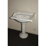 Victorian style porcelain Avebury basin and pedestal