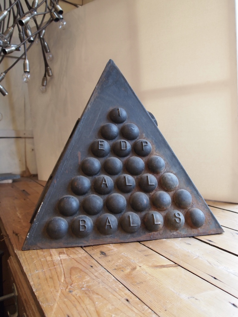 Unusual cast iron pyramid ornament H: 54 W: 51 cm