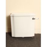 Victorian style porcelain cistern coming with chrome and ceramic flush H: 40 W: 43 cm