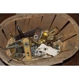 Basket of assorted reclaimed lever handles (20 items)