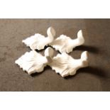 1 set of Victorian style white cast paw bath feet