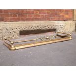 Victorian brass fire fender with rail consisting of central floral design W: 133 cm