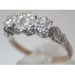 18ct three diamond ring, 2.