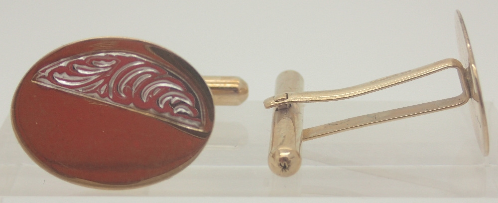 Pair of 9ct yellow and white gold cufflinks, 3.