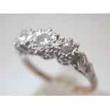 18ct three diamond ring, 2.8g, size N