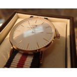 New boxed Daniel Wellington wristwatch CONDITION REPORT: No serial number,