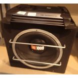 Fusion RE-AM 90010 900 watt amp with JBL 1000w sub woofer for car audio