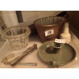 Mixed collection of antique jelly moulds, fireside shovels,