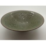 Chinese song style green glazed dish with incised bird decoration