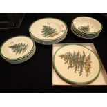 Spode Christmas Tree dinnerware, seven dinner plates, seven side plates,