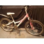 Trex 220 pink girls mountain bike with front suspension