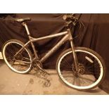 Carrera Subway gents mountain bike in silver with white wheels