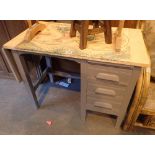 World map single pedestal desk