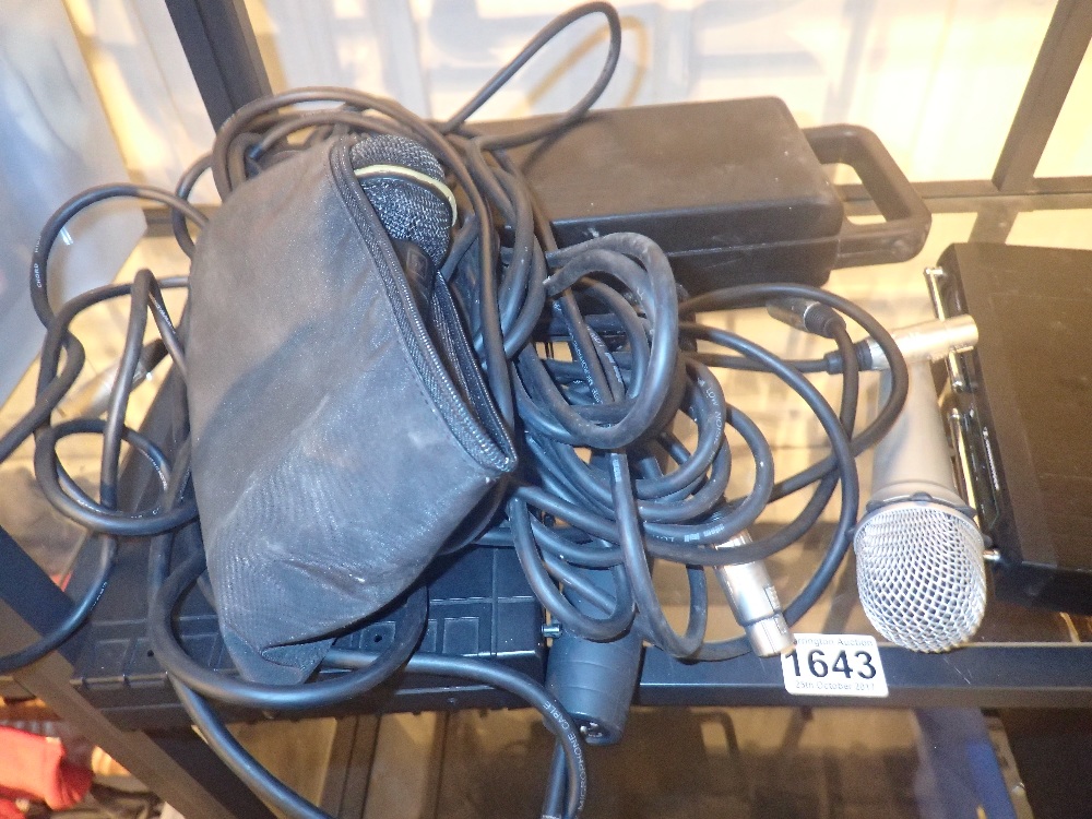 Collection of radio microphones and associated cables