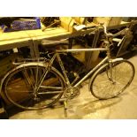 Raleigh Espirit gents silver touring bike with Dynamo lights