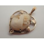 Presumed 9ct yellow gold set cameo pendant