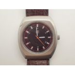 Gents quartz wristwatch on brown leather strap