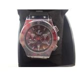 Gents fashion wristwatch with black strap