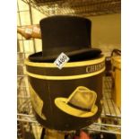 Top hat with box size 7 3/8 UK