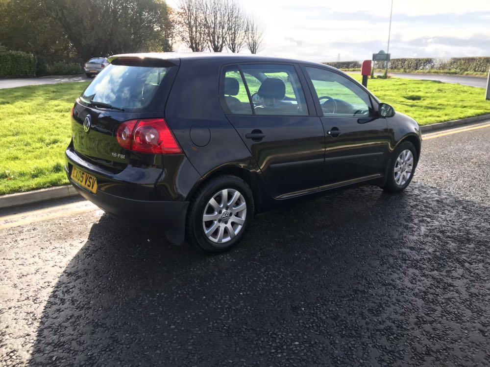 Volkswagen Golf 2005 CX05 VSV 1600 petrol full service history six speed manual approximately 92000 - Image 14 of 19