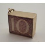 9ct gold ten shilling note charm