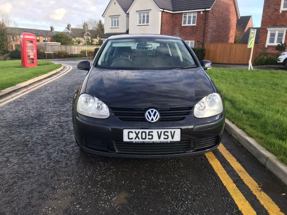 Volkswagen Golf 2005 CX05 VSV 1600 petrol full service history six speed manual approximately 92000 - Image 4 of 19