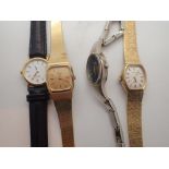 Quantity of ladies wristwatches