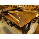 Vintage oak drawleaf dining table