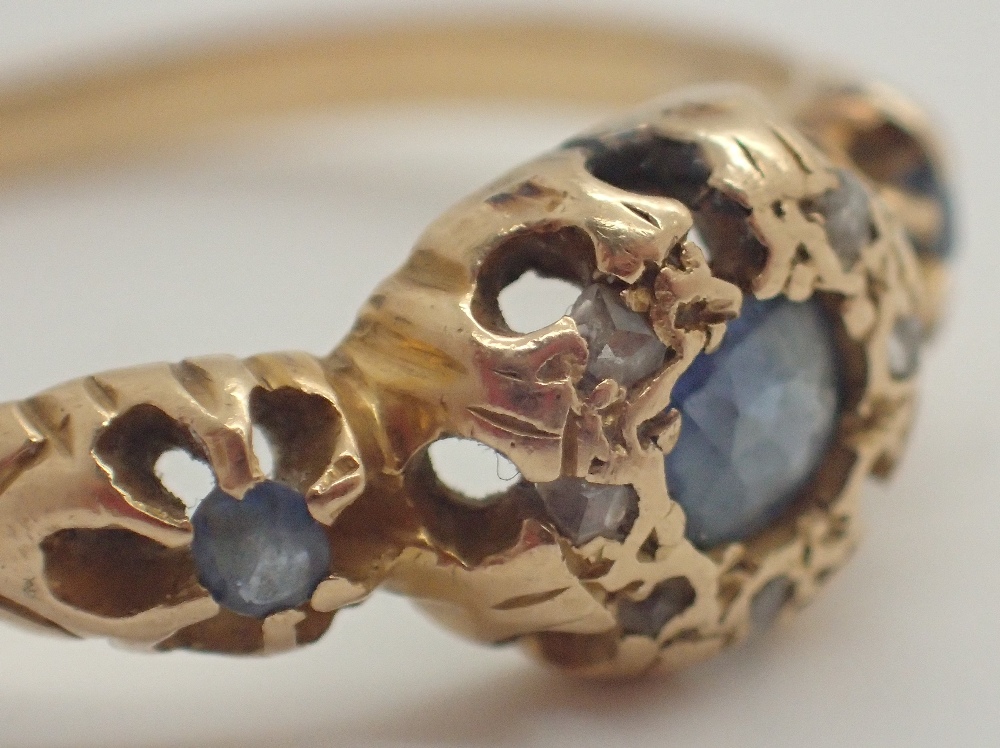 18ct yellow gold Edwardian sapphire and diamond set ring size R - Image 2 of 5