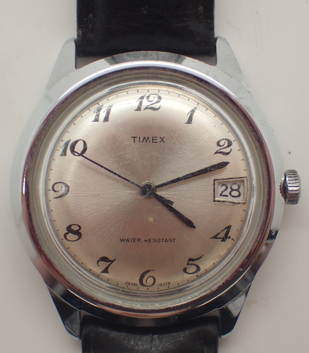 Gents 1970s Timex manual wind wristwatch CONDITION REPORT: This item is working at