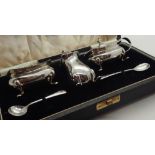 Boxed hallmarked silver five piece cruet set assay Birmingham 1938 by Northern Goldsmiths Company