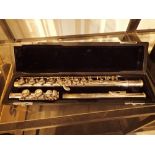 Cased silver plated flute CONDITION REPORT: No makers mark or name.