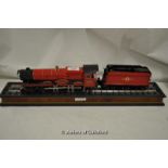 Harry Potter - die cast Hogwarts Express model with track