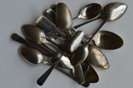 A collection of various odd teaspoons. Approx. 230