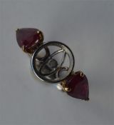 A heavy platinum and ruby ring mount with claw dec