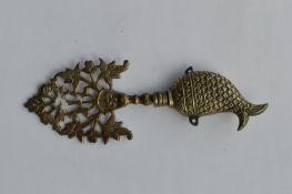 A small Continental silver gilt scent bottle in th