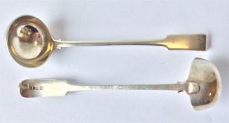 A good pair of Scottish toddy ladles of fiddle des