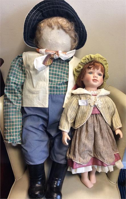 Two old dolls.