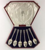 A good set of six heavy commemorative spoons conta