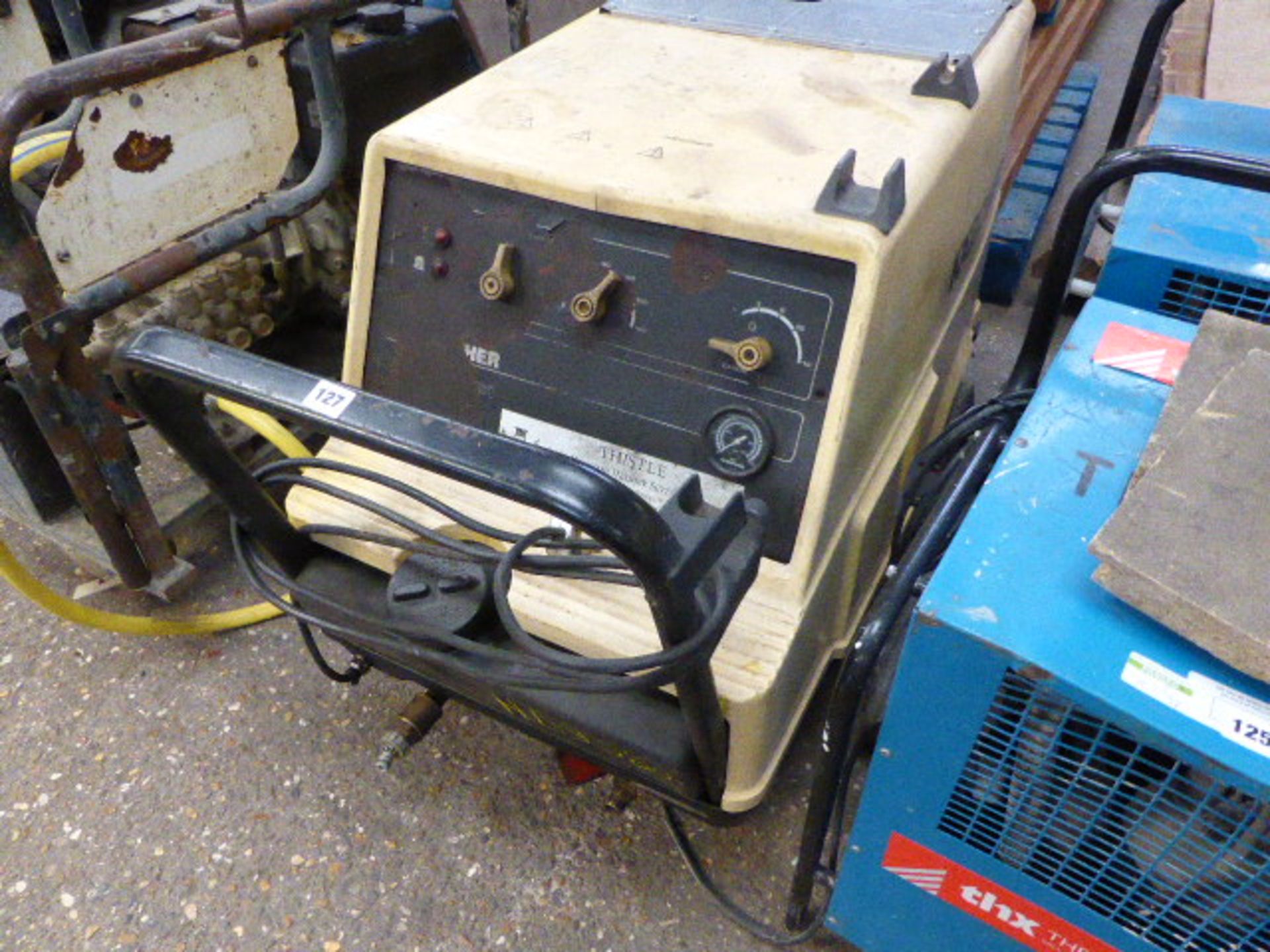 Karcher HDS 580 with Extended Hose and Nozzle for Sale in Queens, NY Karcher HDS 580 with Extended Hose and Nozzle for Sale in Queens, NY