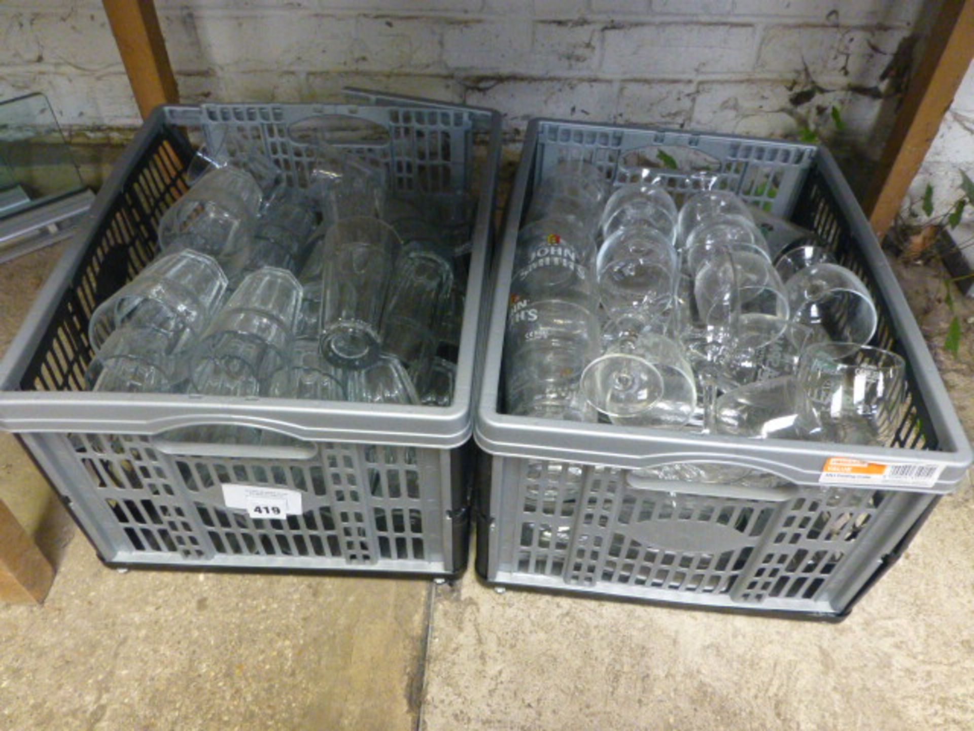 (181 cat) Two boxes of glassware