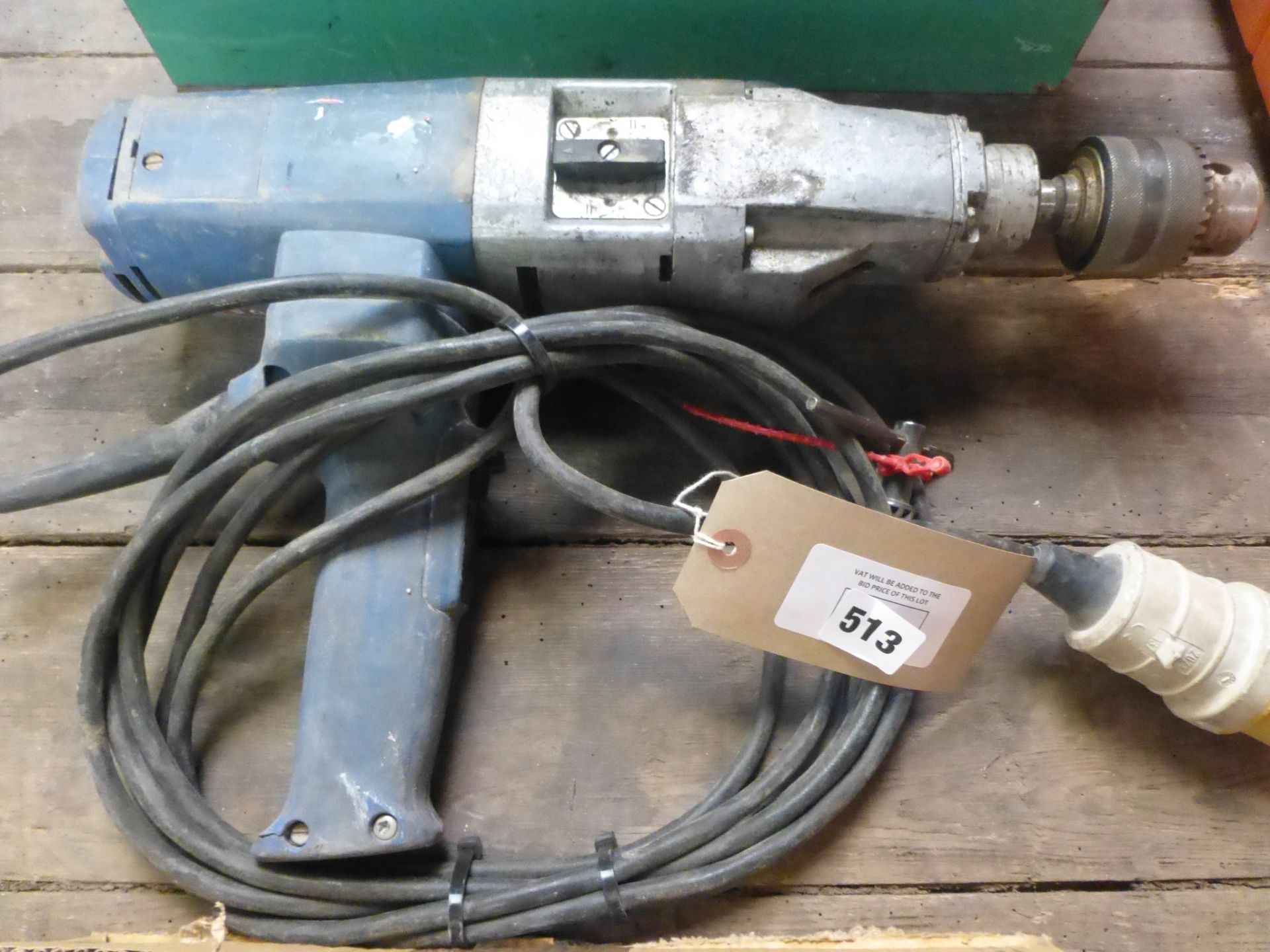 (21) Bosch heavy duty drill 110V