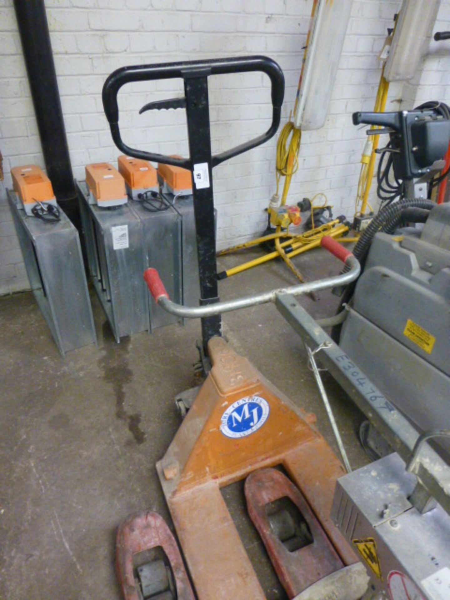 Pallet truck (ED 319065)