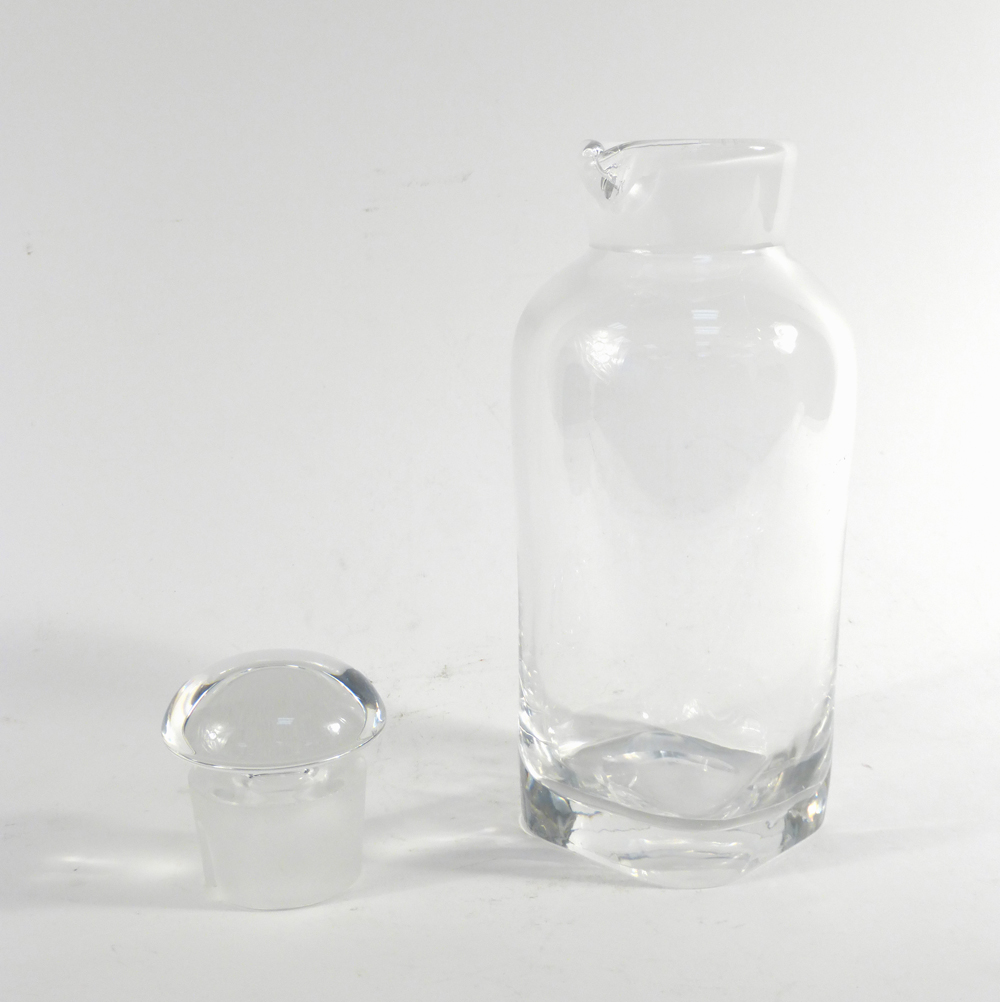 Vicke Lindstrand for Orrefors, a clear glass cocktail shaker, LU2063/31, h. - Image 3 of 3