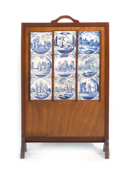 A 1920's oak firescreen inset with nine Delft tiles CONDITION REPORT: Damage to - Image 6 of 6