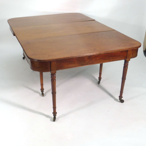 A William IV mahogany reeded dining table, the two D-ends joined by a central leaf, - Image 5 of 10