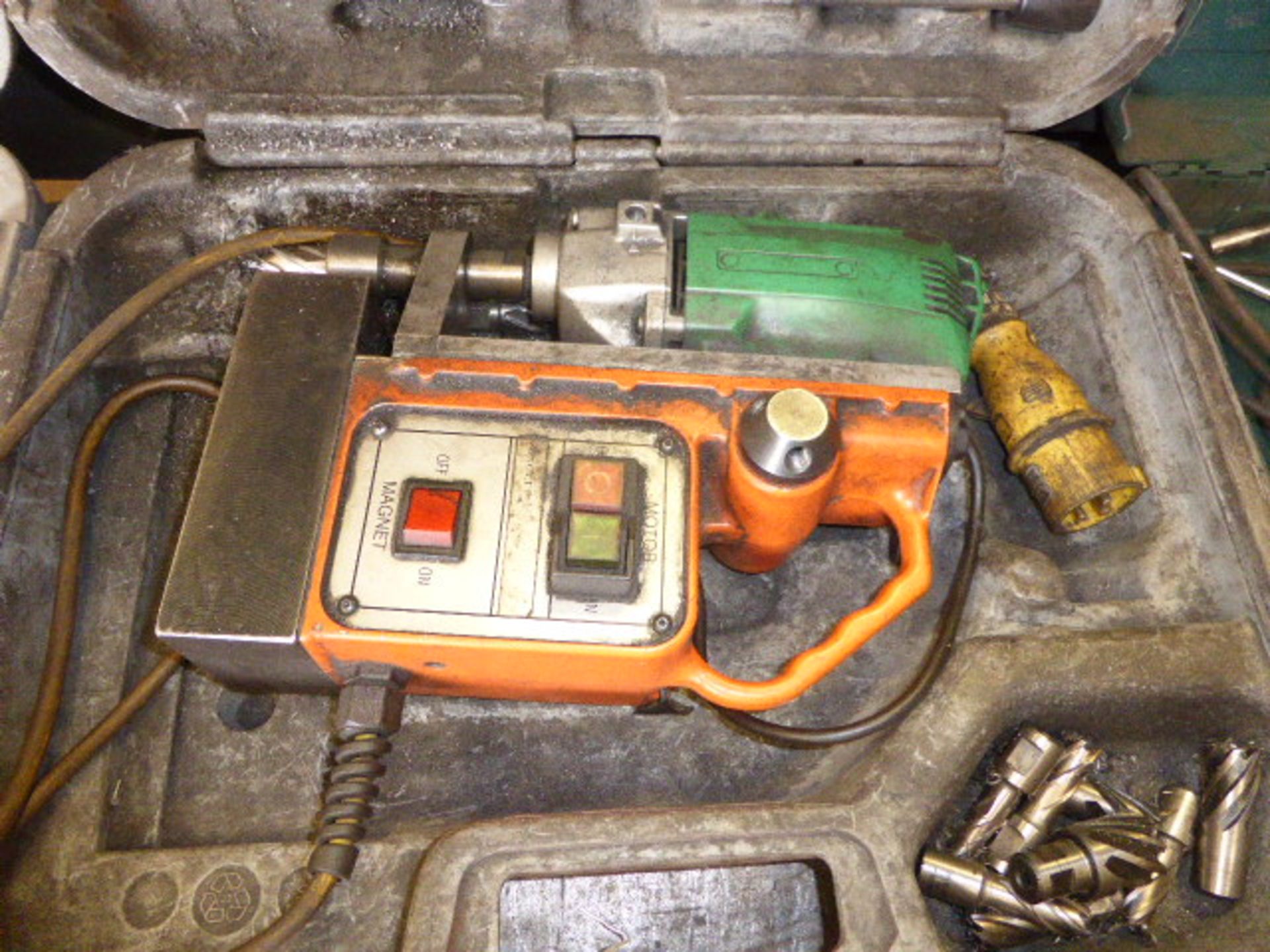 Magtron 110 volt magnetic broach with Hitachi drill, case and accessories - Image 2 of 3