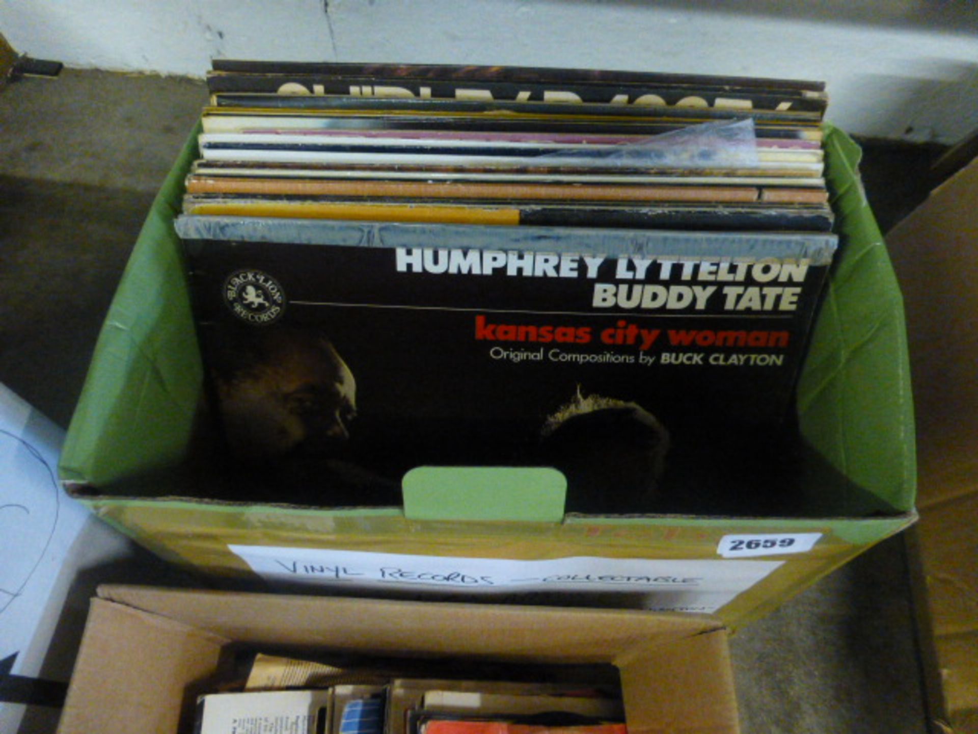 Box of jazz LP's