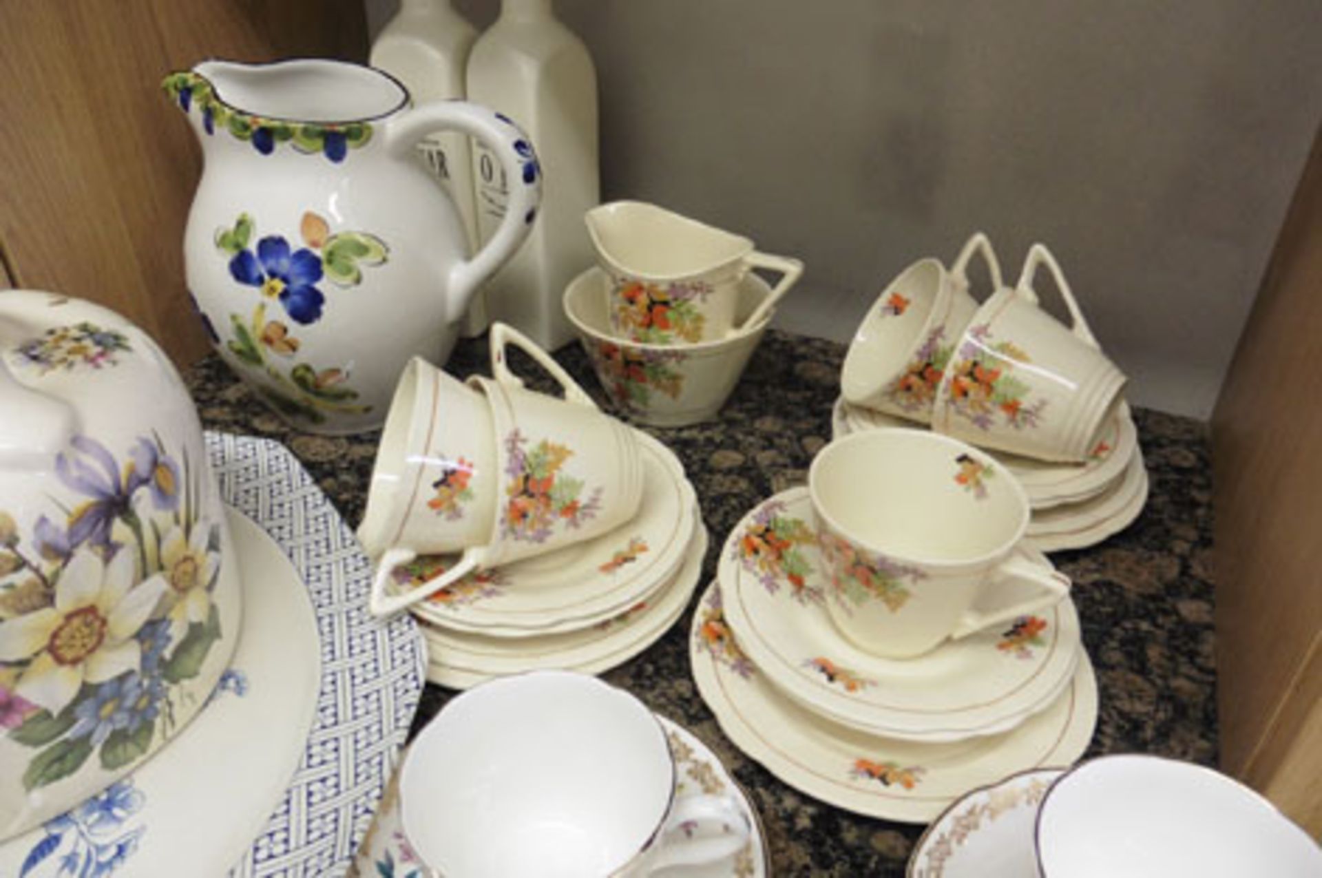 A collection of assorted crockery, jugs, teapot, etc - Image 3 of 3