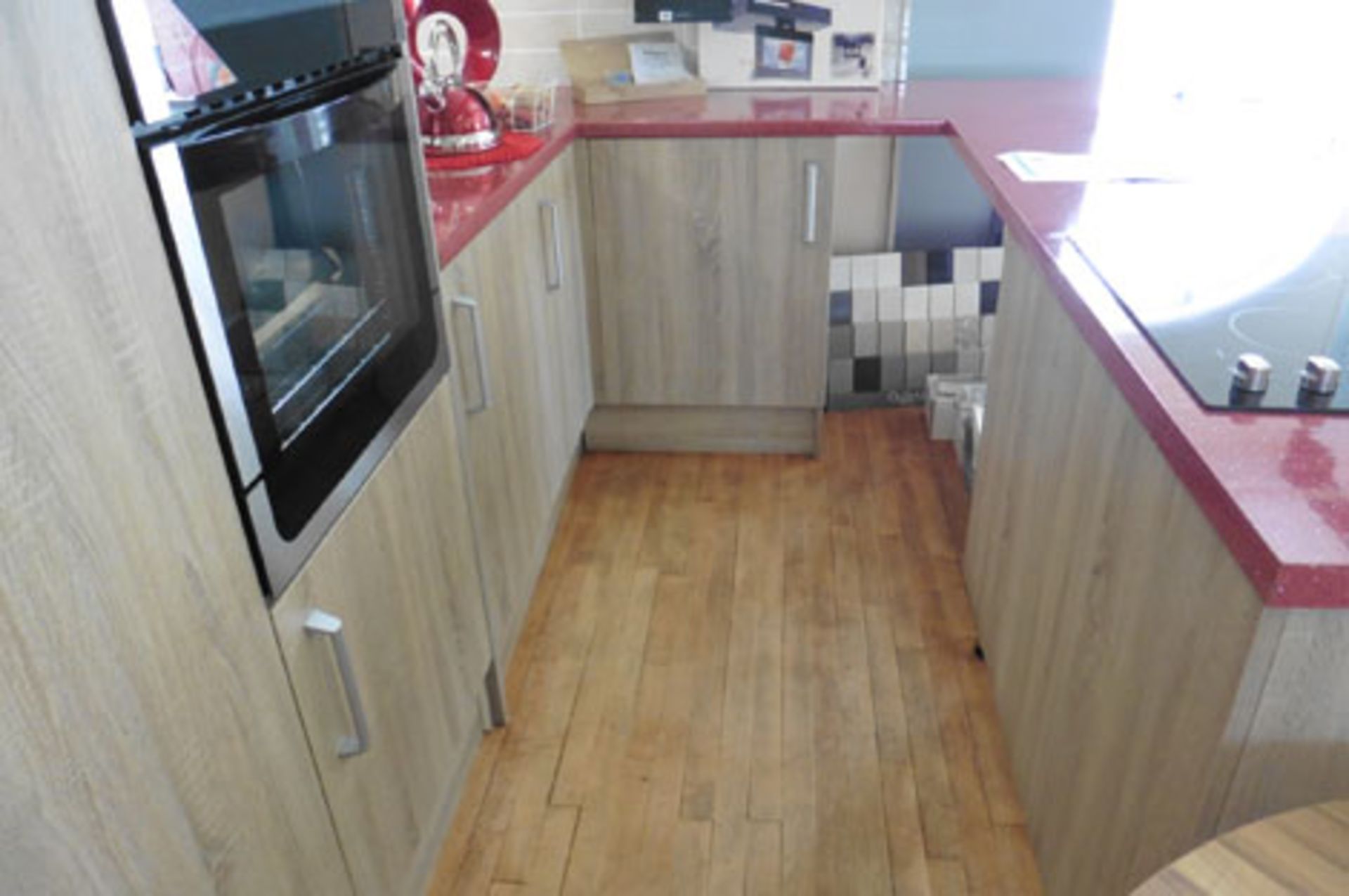 Limed wood beige U-shaped kitchen display with sparkly pink quartz effect work top, pull out - Image 6 of 6